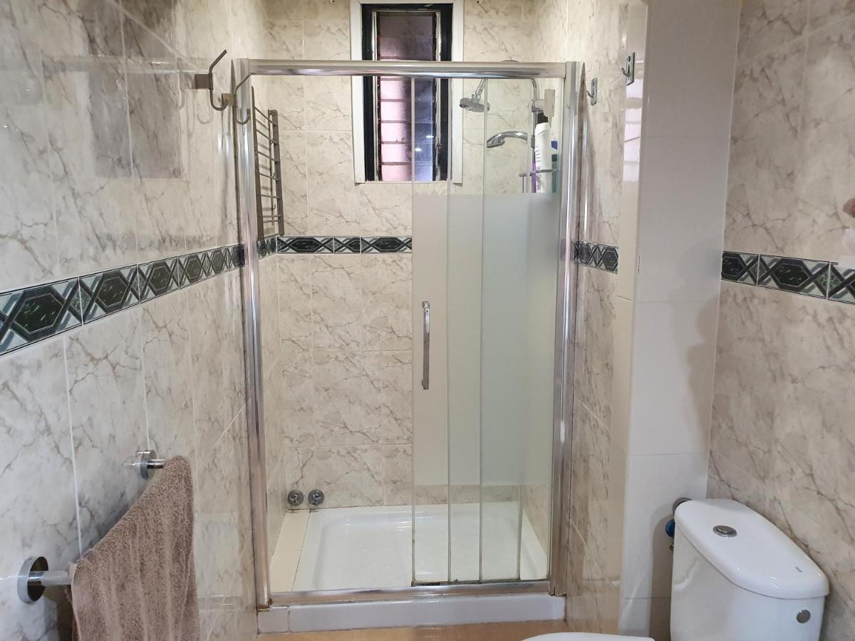 شقة Apartamento Junto Al Puerto De فوينخيرولا المظهر الخارجي الصورة